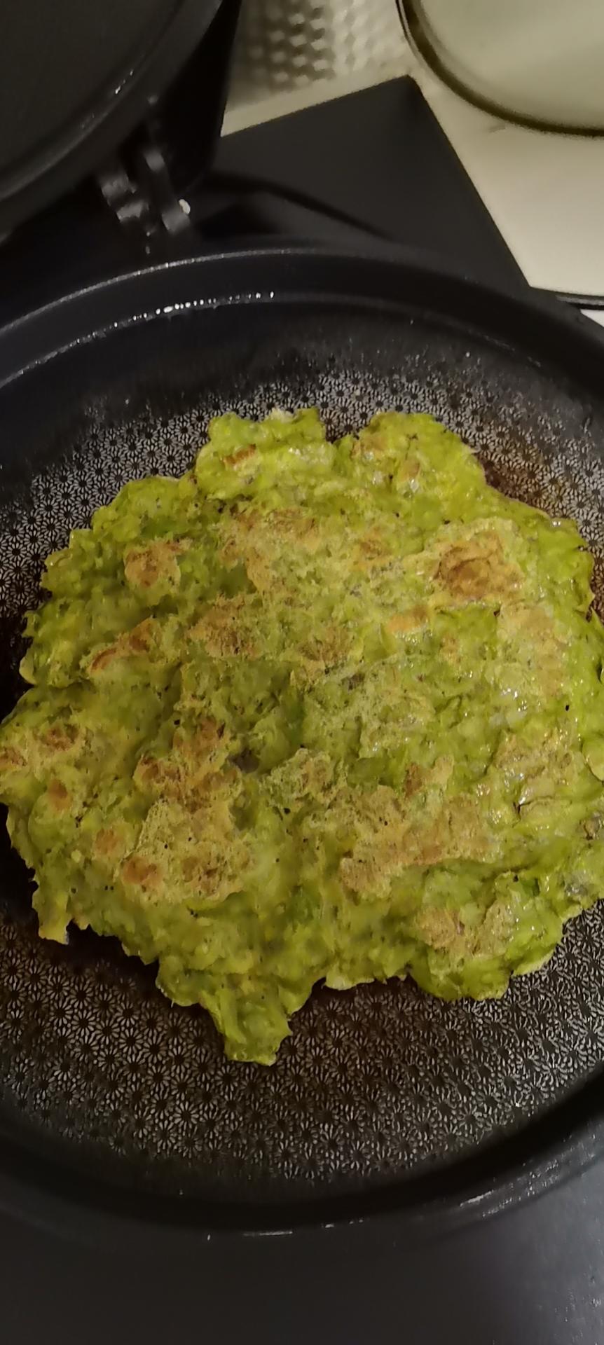 春季尝鲜不可错过的美味—榆钱蛋饼