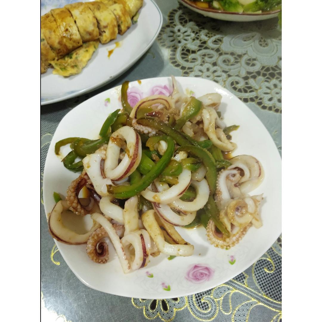 青椒炒鱿鱼