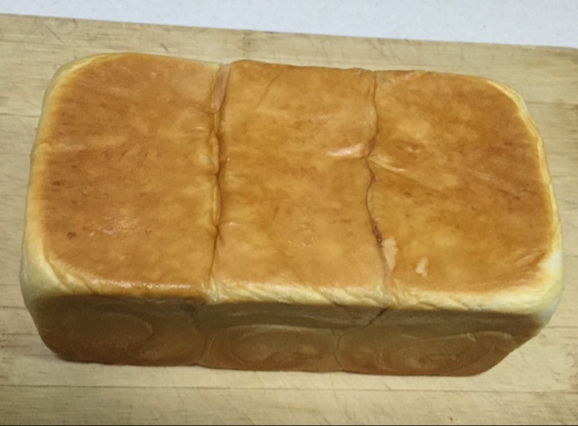 牛奶吐司（附详细步骤图）