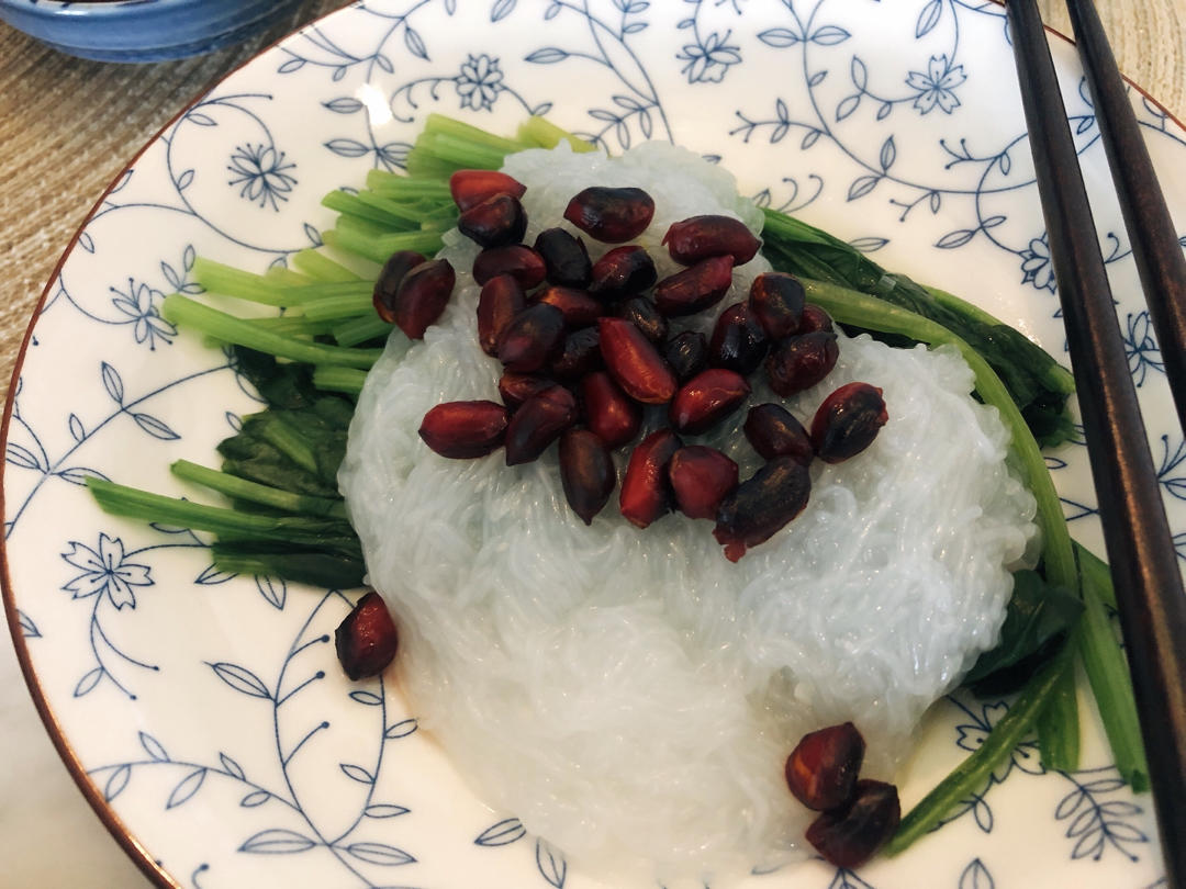 凉拌粉丝菠菜