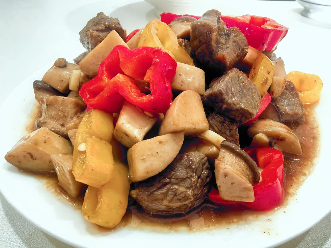 杏鲍菇炒牛肉粒