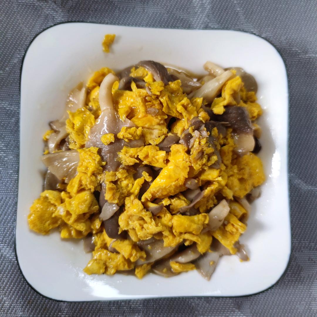 比肉好吃的平菇炒鸡蛋