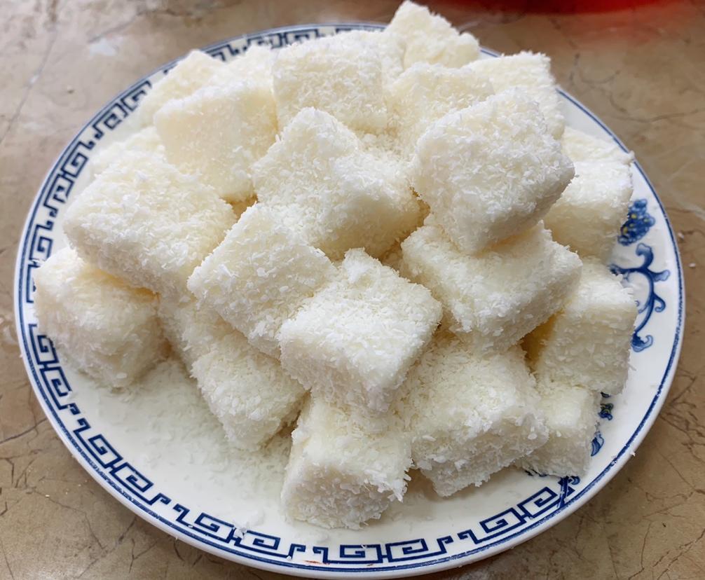 比85℃好吃百倍的椰蓉牛奶小方