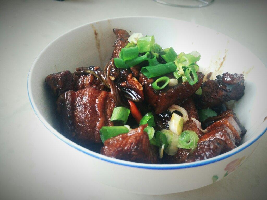 其实也不是很难的红烧肉烧蛋