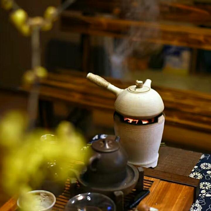 午后的紫藤