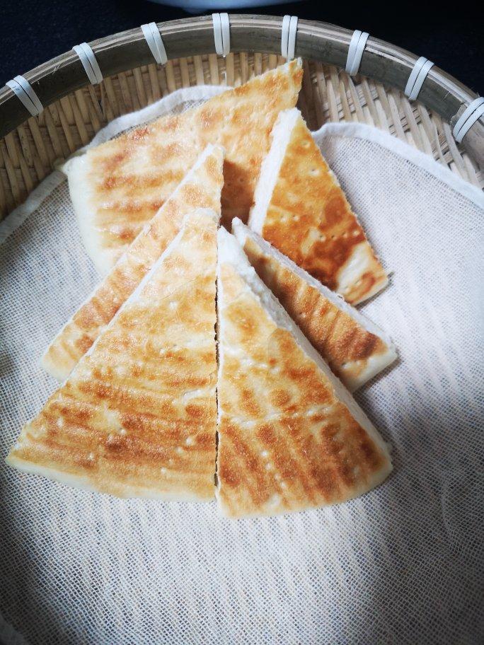 雨儿321做的关中美食之农家锅盔馍