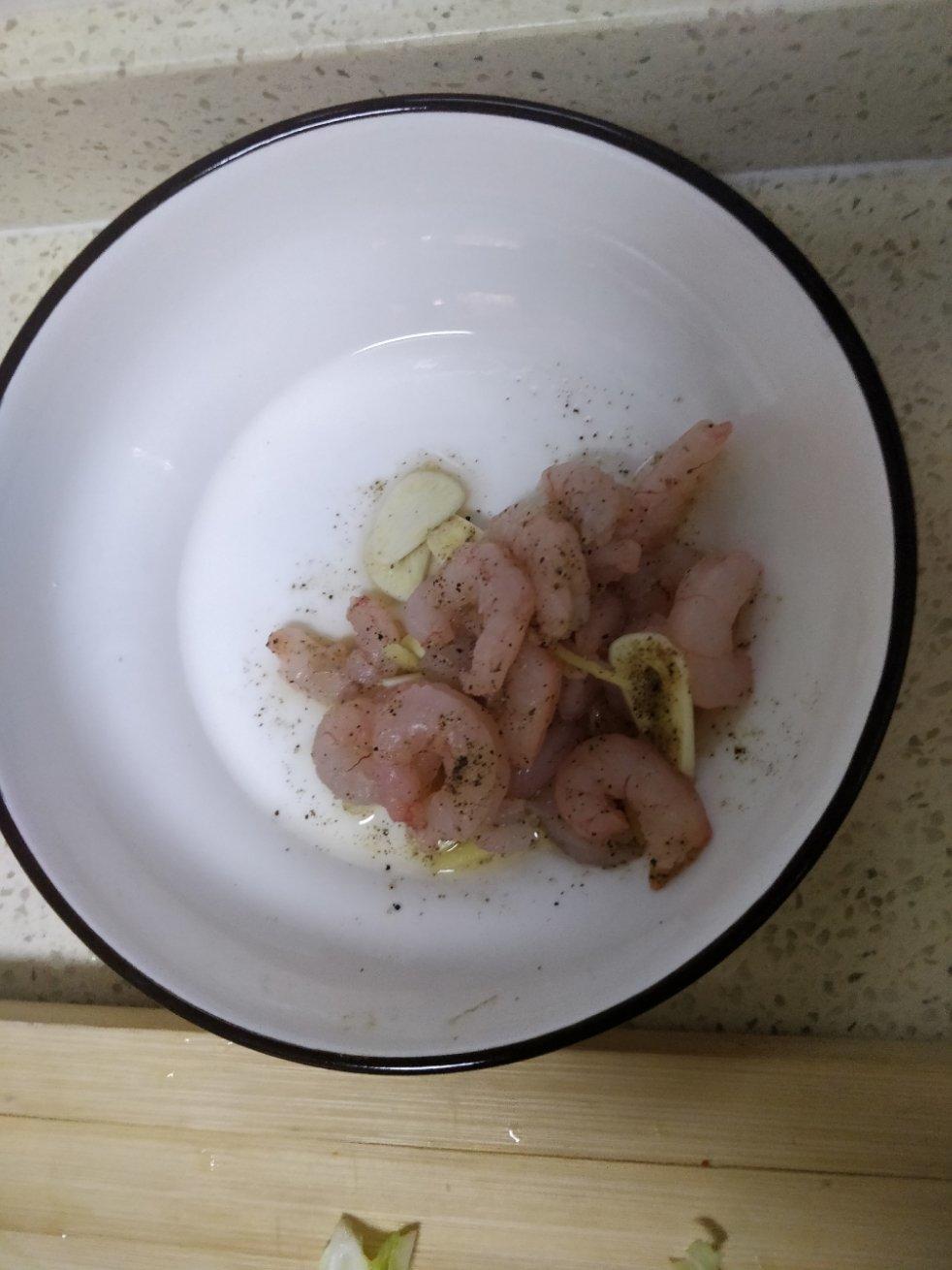 电饭锅版 白菜虾仁咸味儿粥