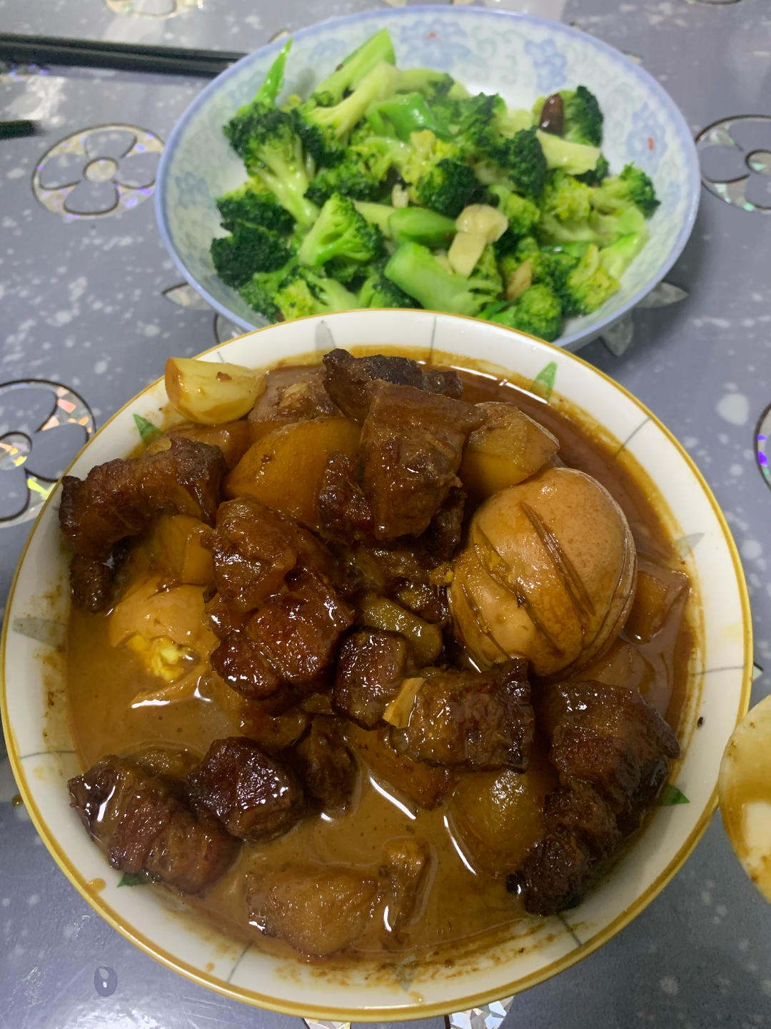 家常版的红烧肉（一点都不腻，软，糯)