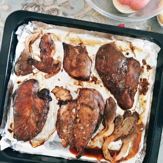 酷炫屌炸天好吃的煎鸡胸肉（香蒜蜂蜜煎鸡胸肉）