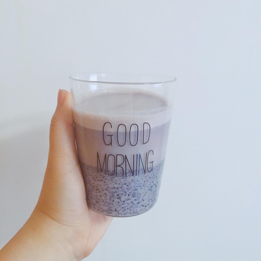 爱吃肉肉的胖纸做的鲜奶紫米露