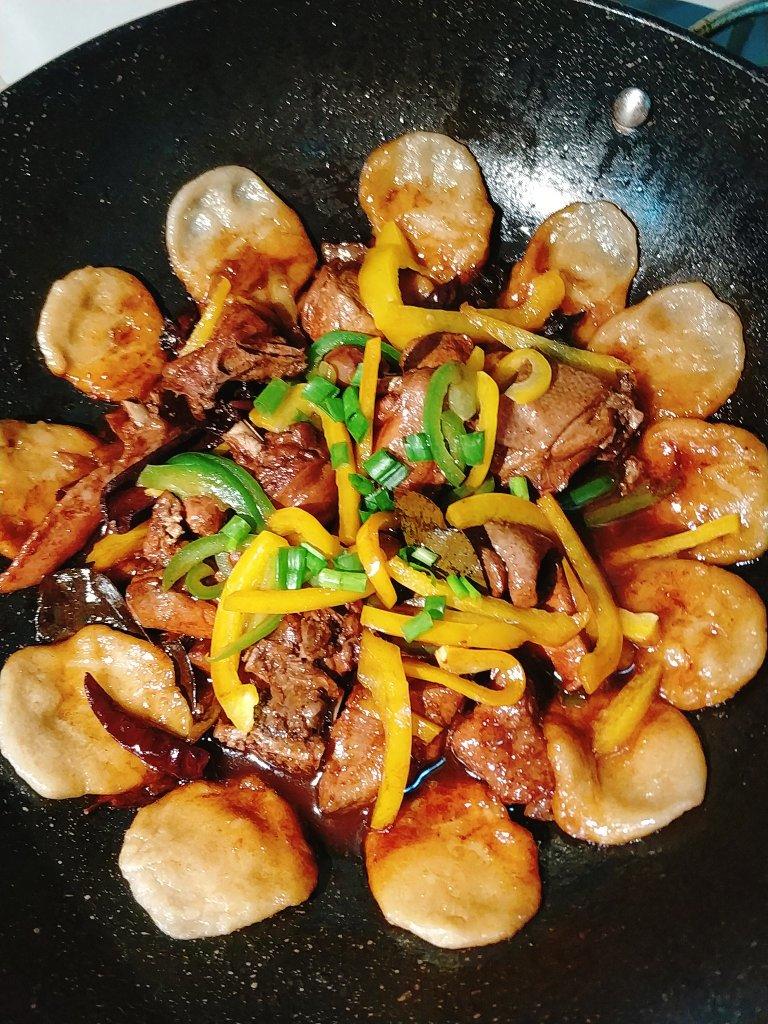 地锅鸡+自制红油【曼食慢语】
