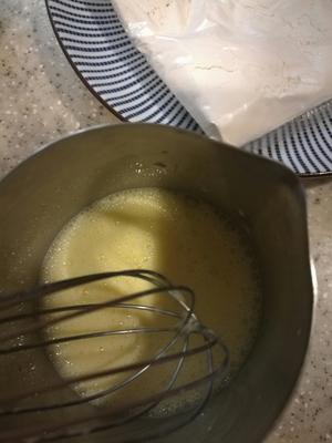 四连发不粘锅做松饼的做法 步骤4