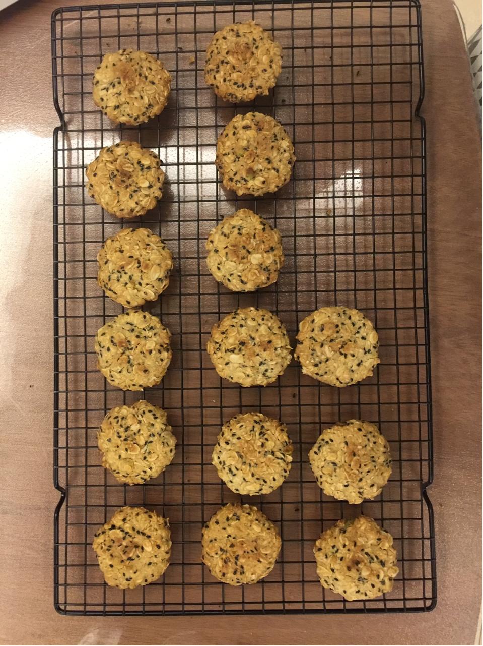 黑芝麻燕麦高纤饼干（无添加，另含植物油减脂配方）