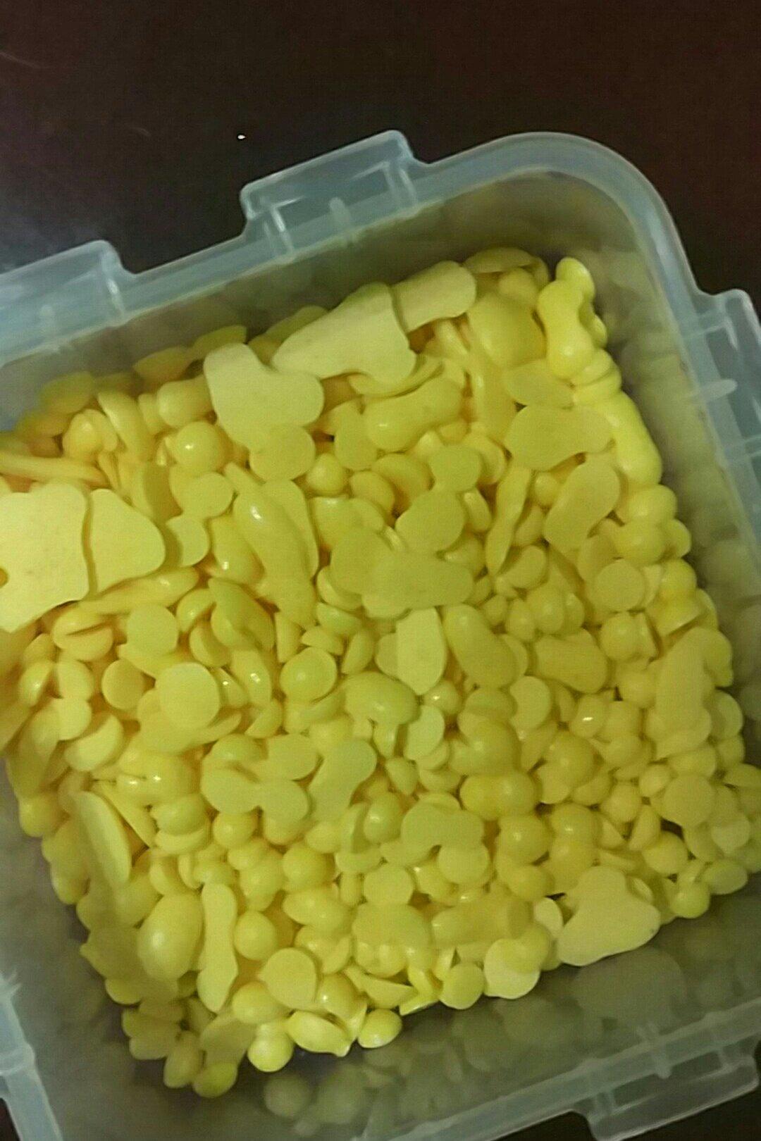 入口即化的无添加蛋黄溶豆