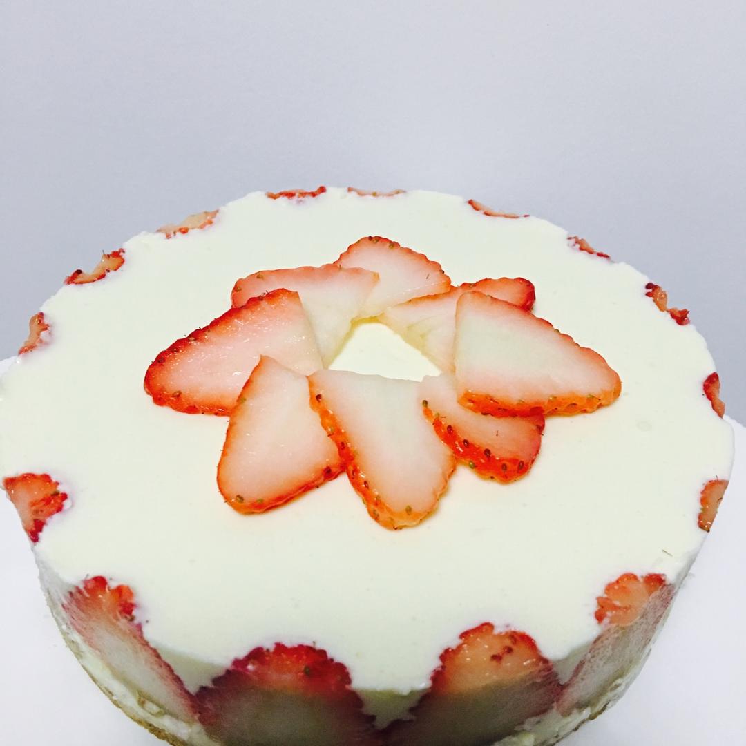 草莓芝士蛋糕（6寸）