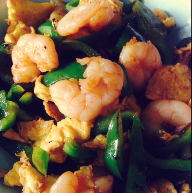 阿蔓达的小窝做的虾仁炒鸡蛋青椒