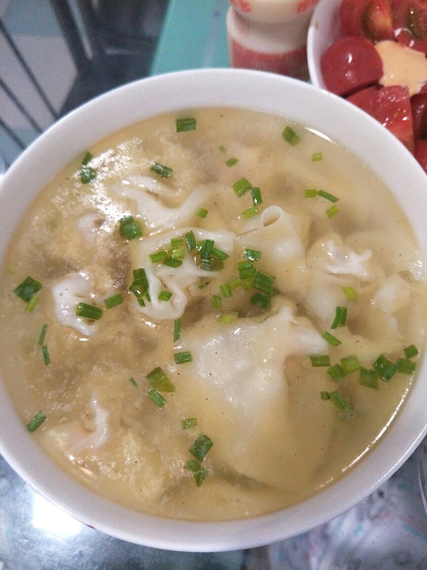 玉米香菇鸡肉小馄饨