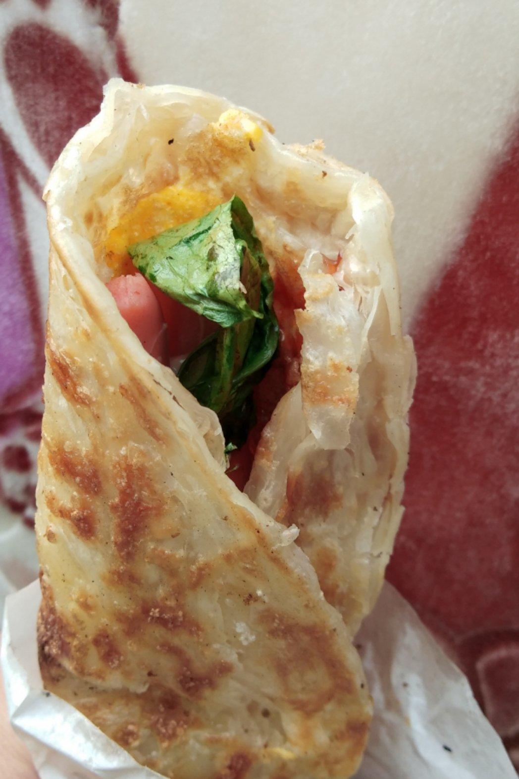 小俊宝妈咪做的手抓饼