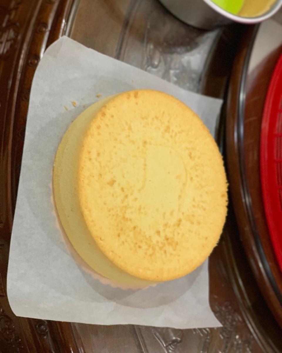 6寸，8寸，10寸戚风蛋糕配方（已更新）
