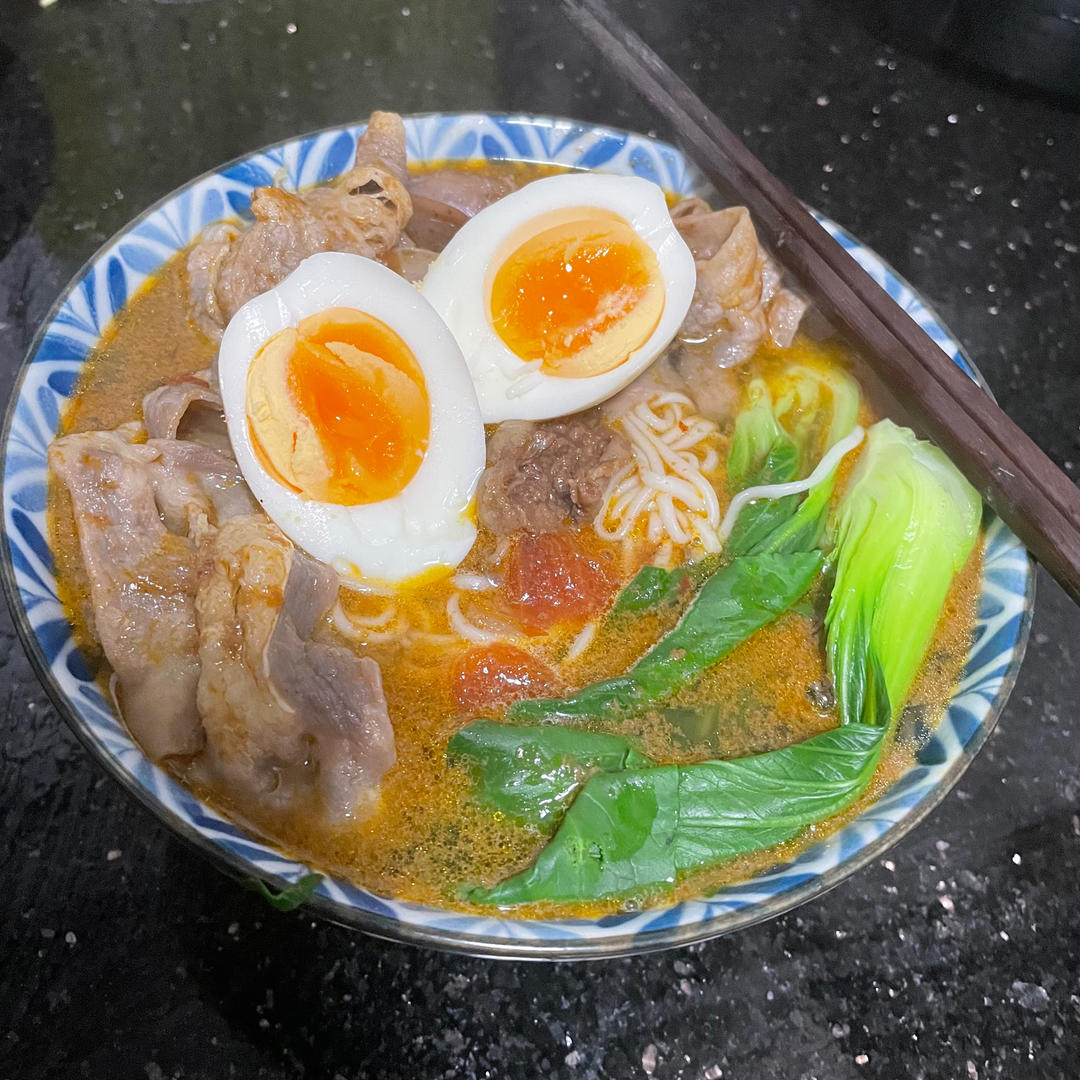 梁幼祥台湾牛肉面