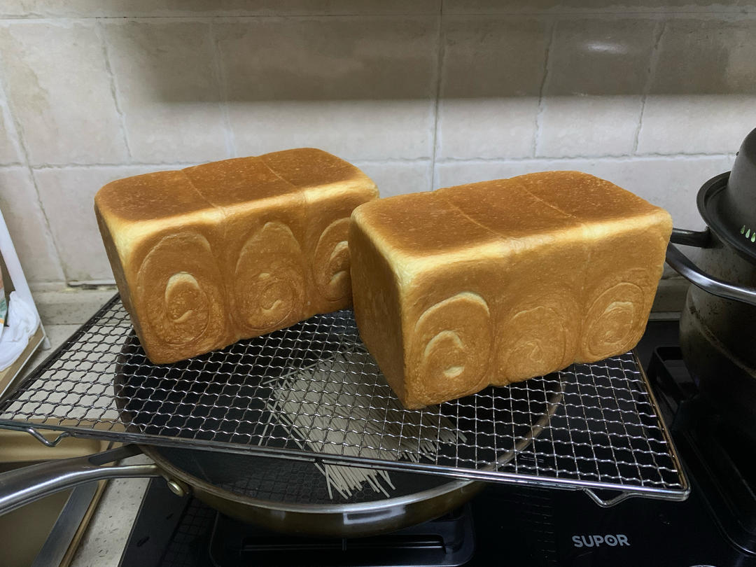 炼奶北海道吐司