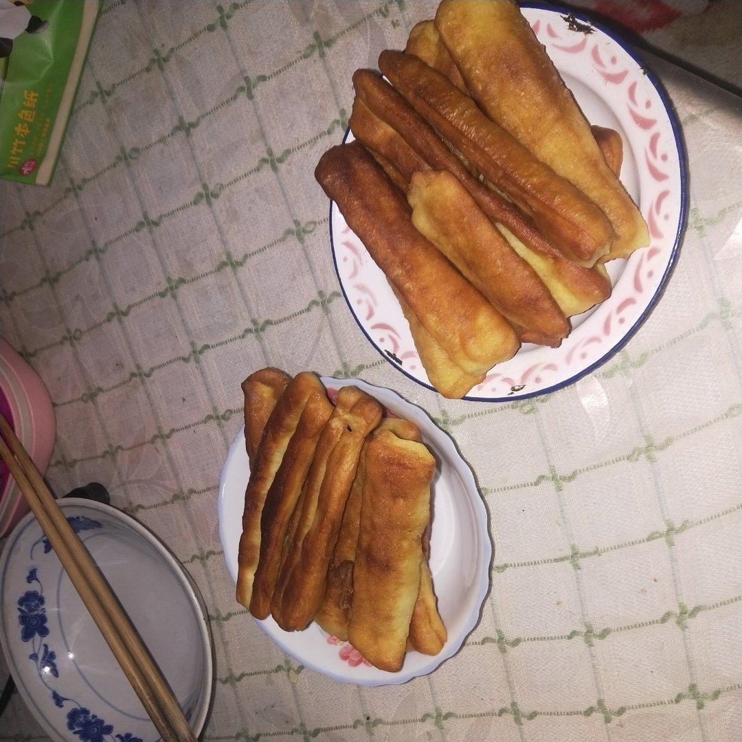 酥软小油条（早餐）