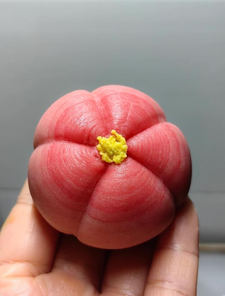 详图·双色螺旋桃花酥〔中式茶点〕