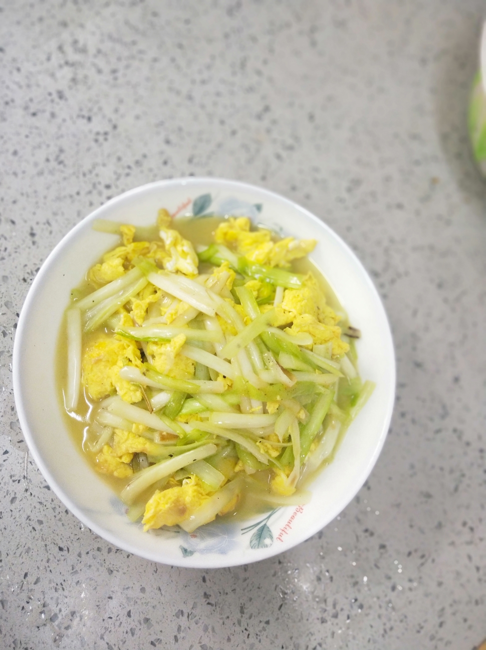 韭黄炒鸡蛋的做法