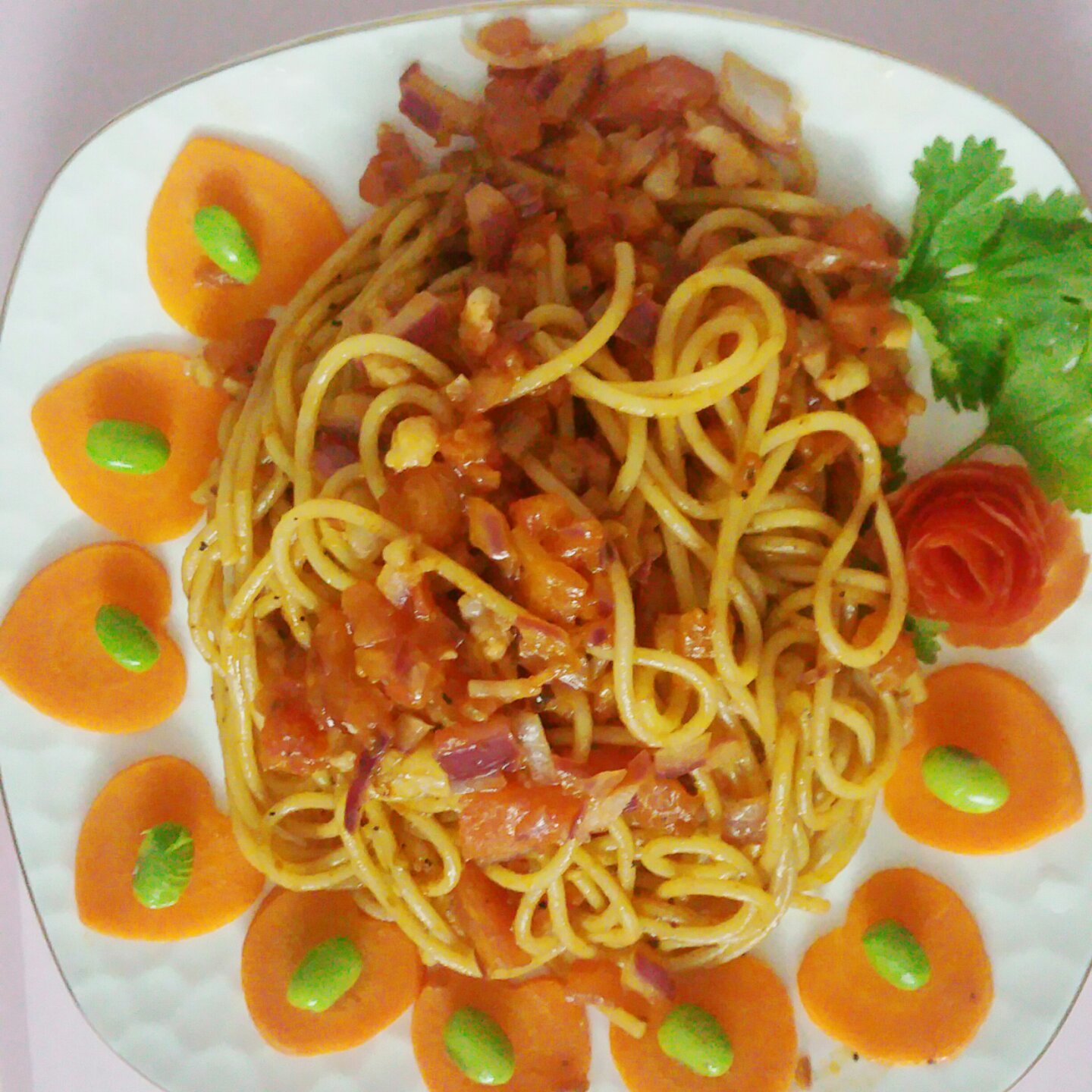 番茄肉酱意大利面