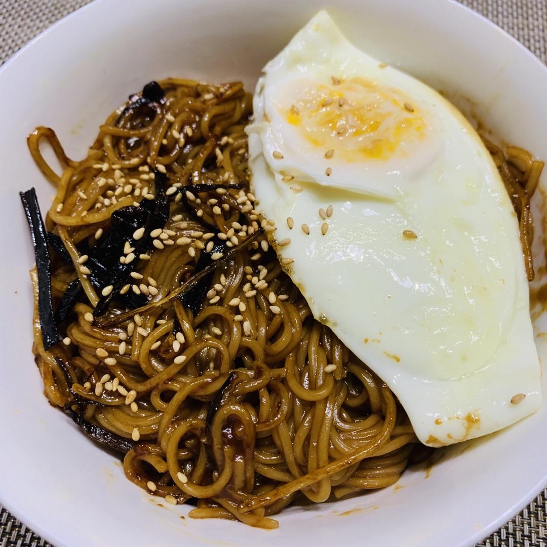 满屋飘香的葱油拌面黄磊方