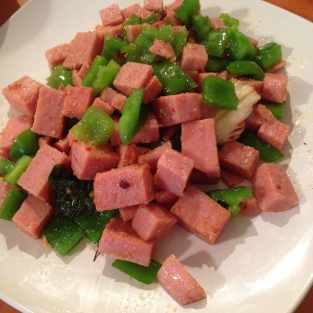 青椒午餐肉