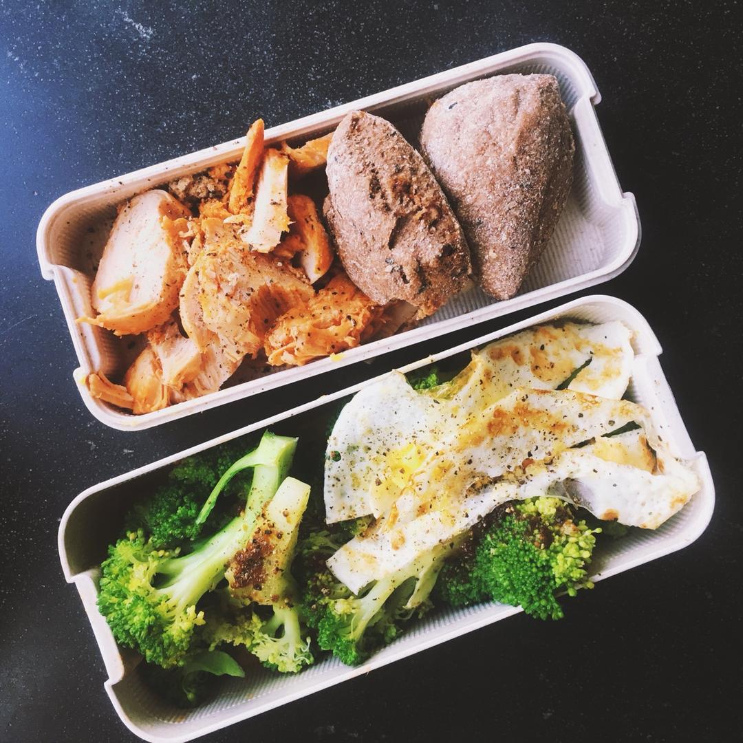 谷子啊谷子谷子做的健身减脂便当(帮爱健身的上班狗解决饮食问题)