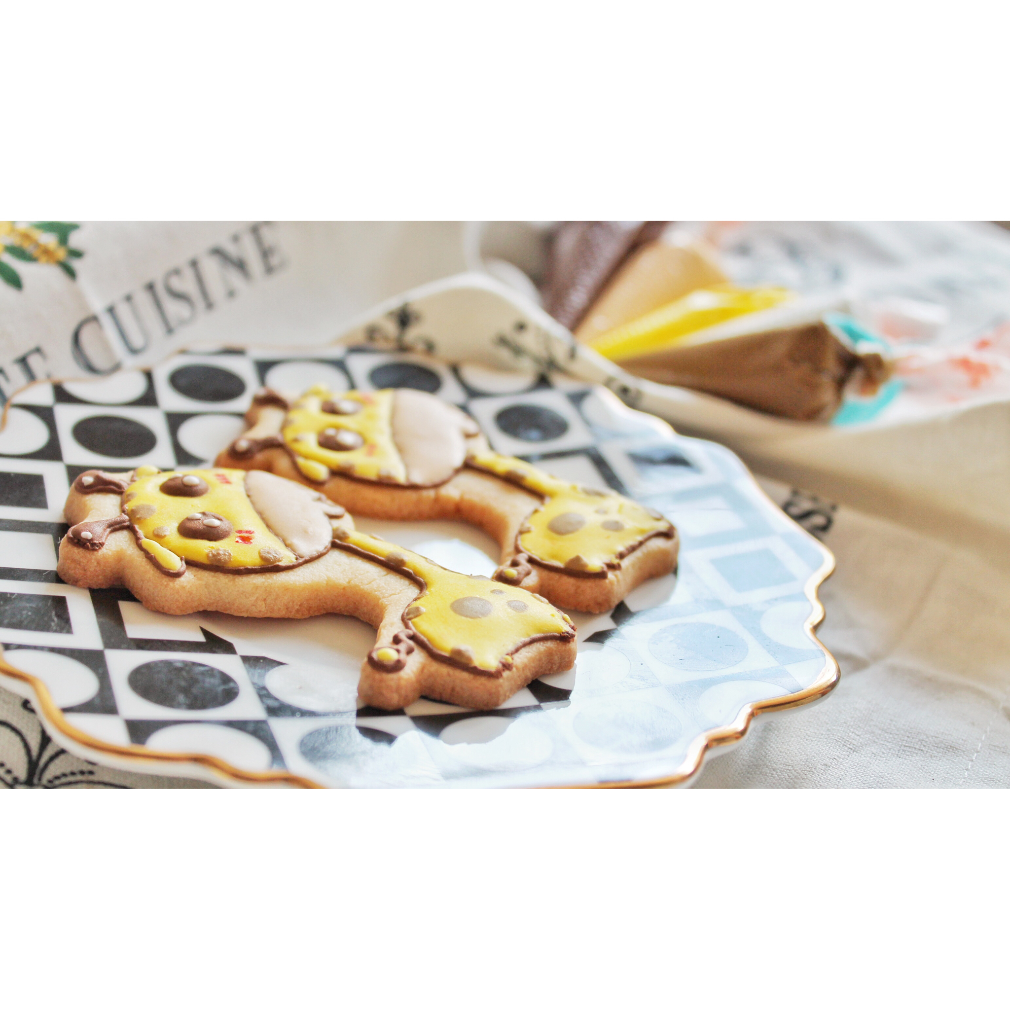 danniewoo做的可爱长颈鹿糖霜饼干