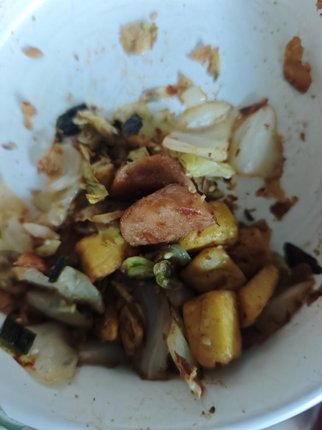 无语了！男友夜宵连续吃了一个月的炒馒头