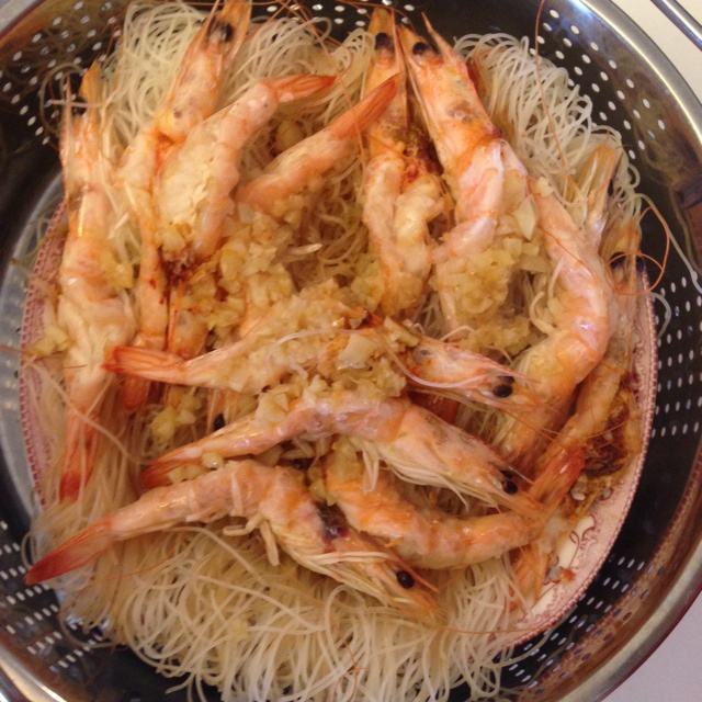 蒜蓉粉丝蒸大虾