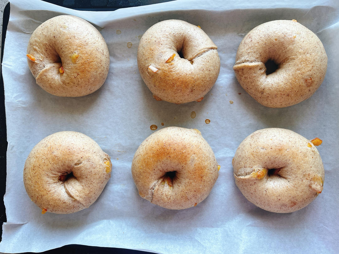 橙皮丁全麦贝果