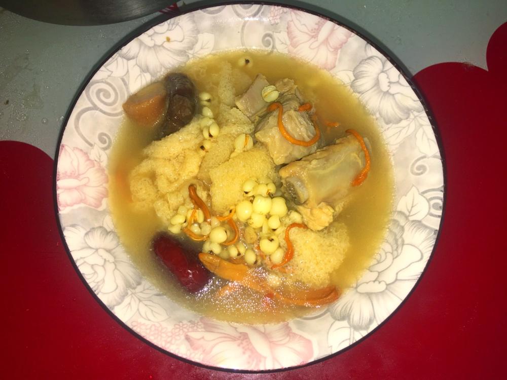 排骨靓汤（祛湿养生汤）