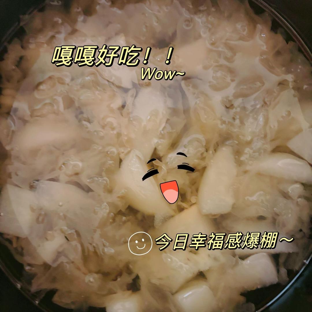 冰糖银耳梨汤