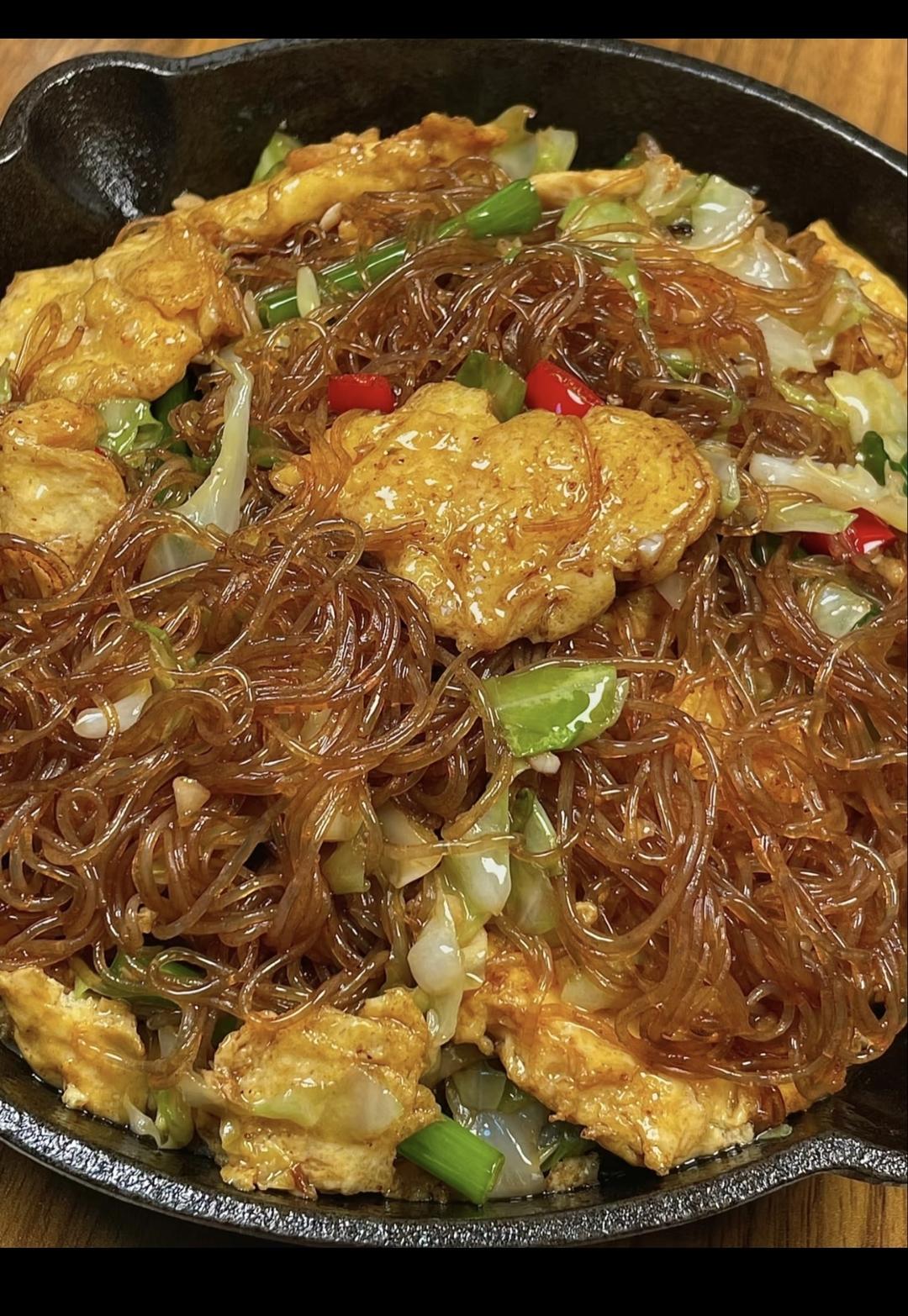 粉丝包菜炒鸡蛋