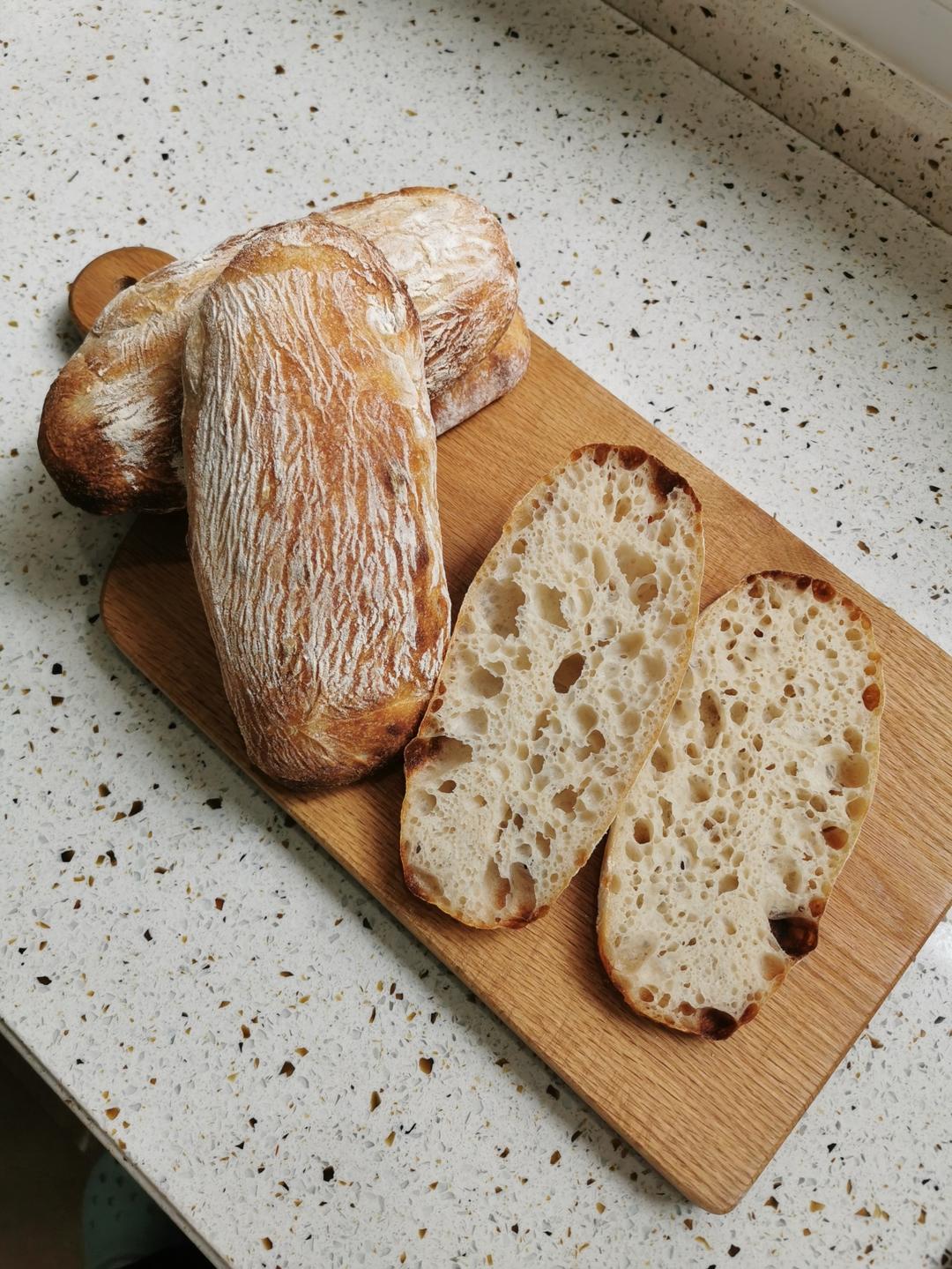 鲁邦种冷藏隔夜法恰巴塔Ciabatta（练习记录）