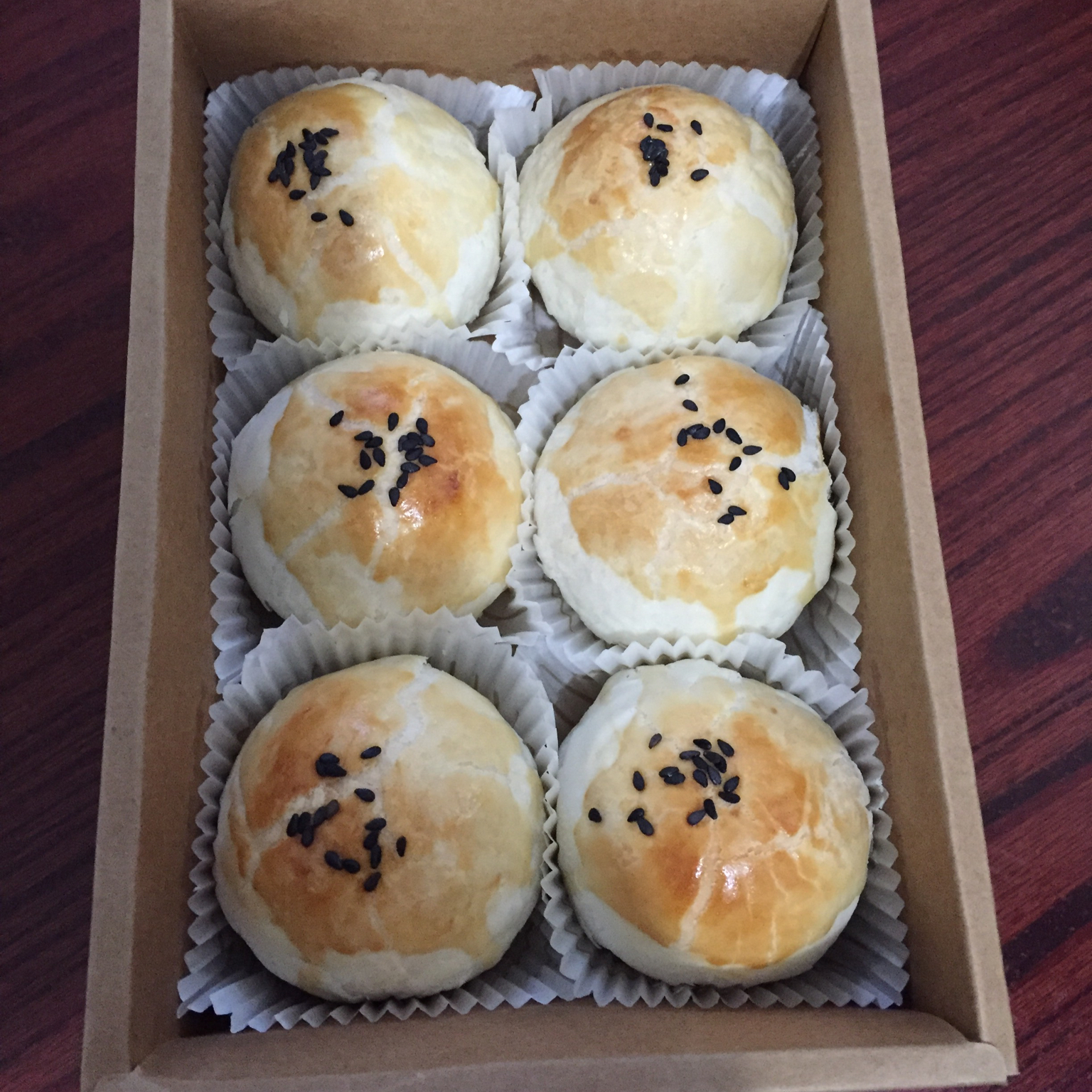 自制栗蓉蛋黄酥