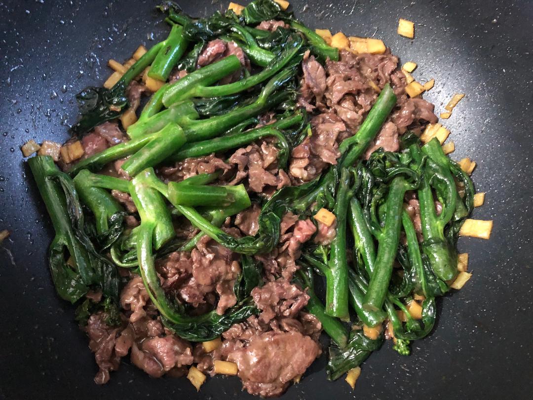 沙茶芥兰牛肉的做法