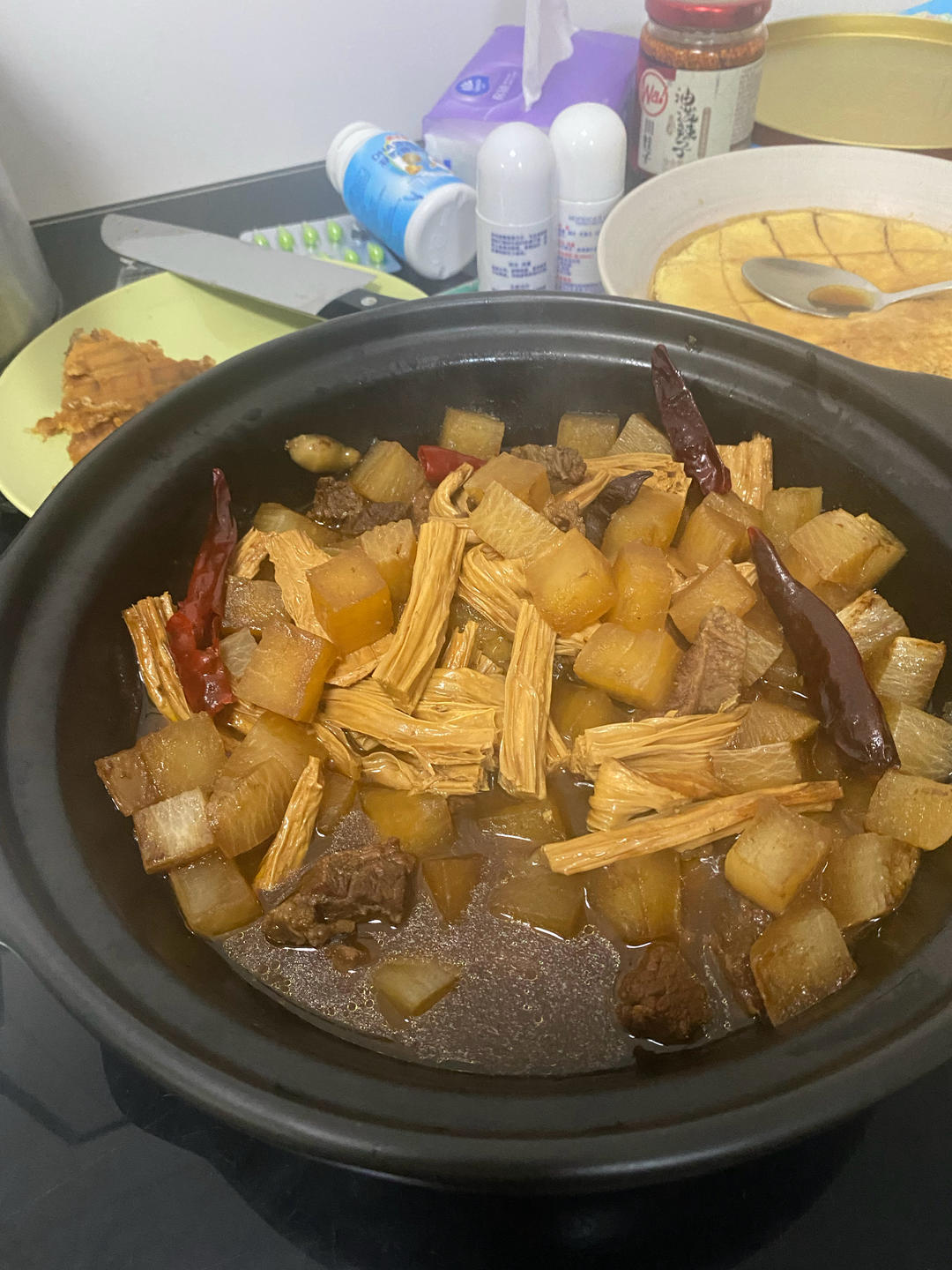 粤式萝卜腐竹牛腩煲（牛杂档味道）
