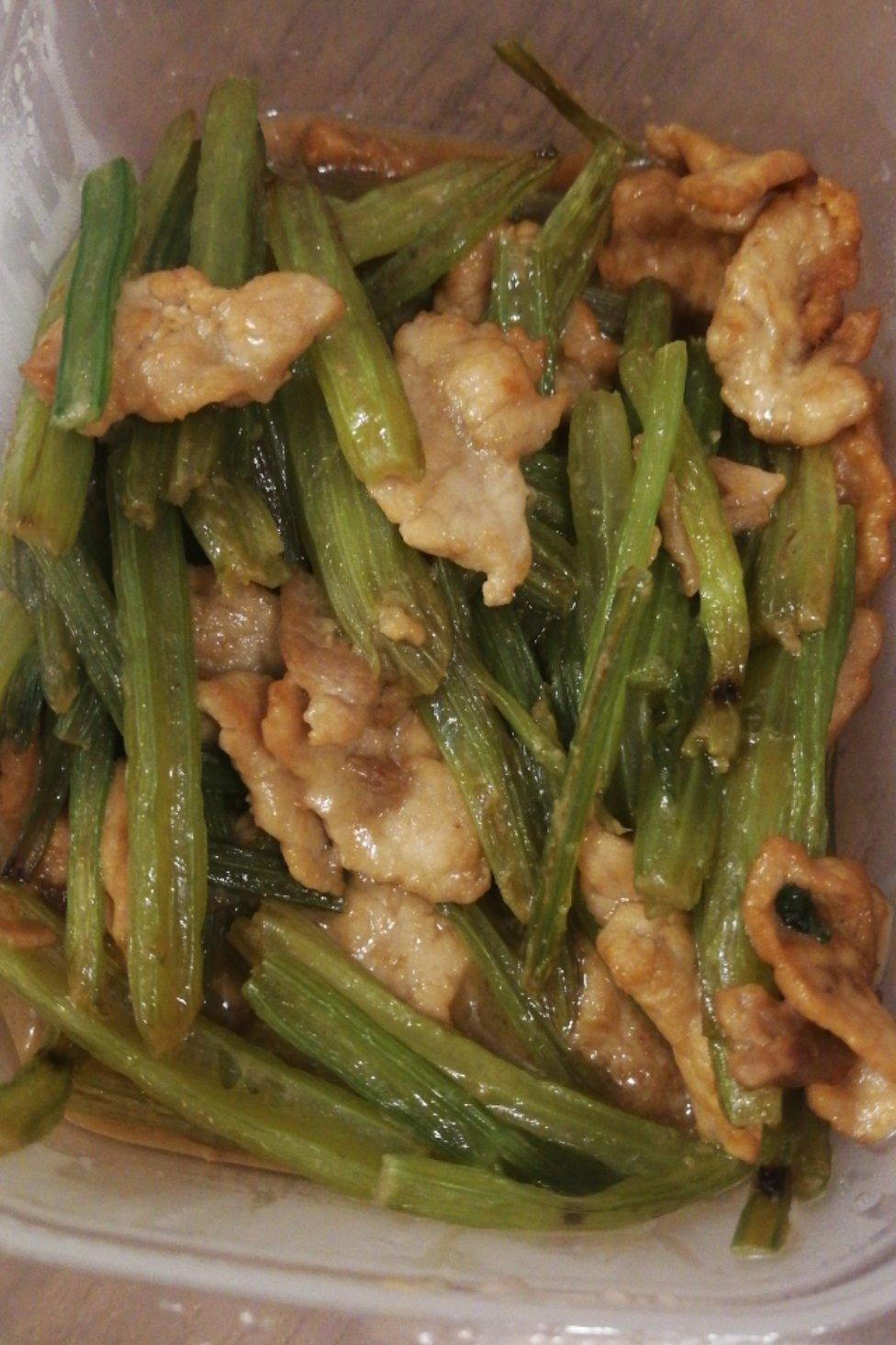 西芹炒肉