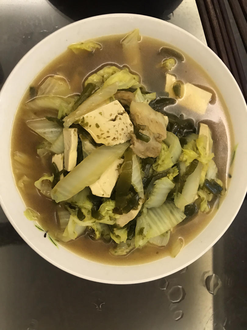 5x4cs做的鲜掉舌头的东北炖海带白菜炖冻豆腐