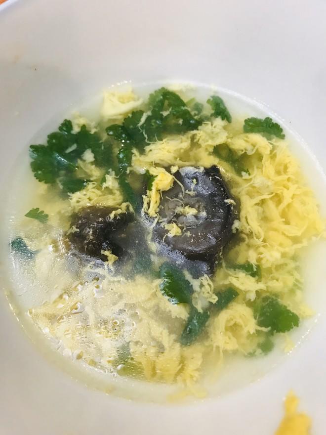 超级鲜美的海参鸡蛋汤