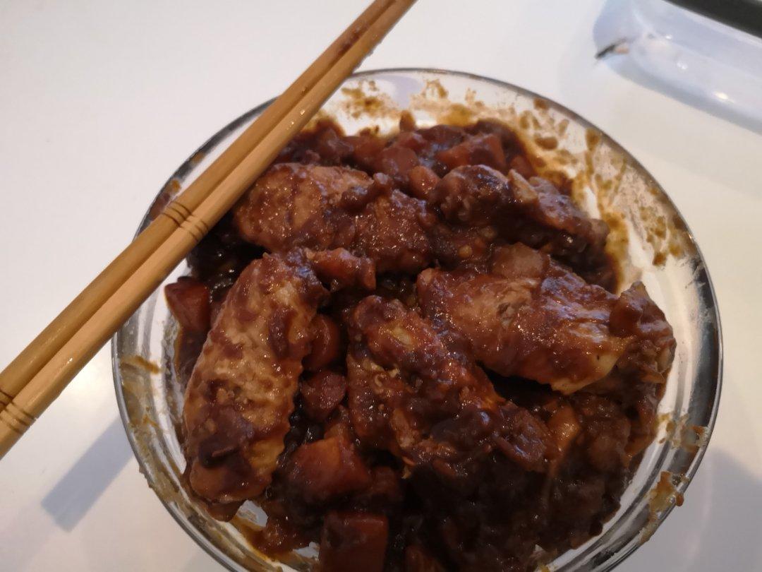 堂妈教你三汁鸡翅焖锅