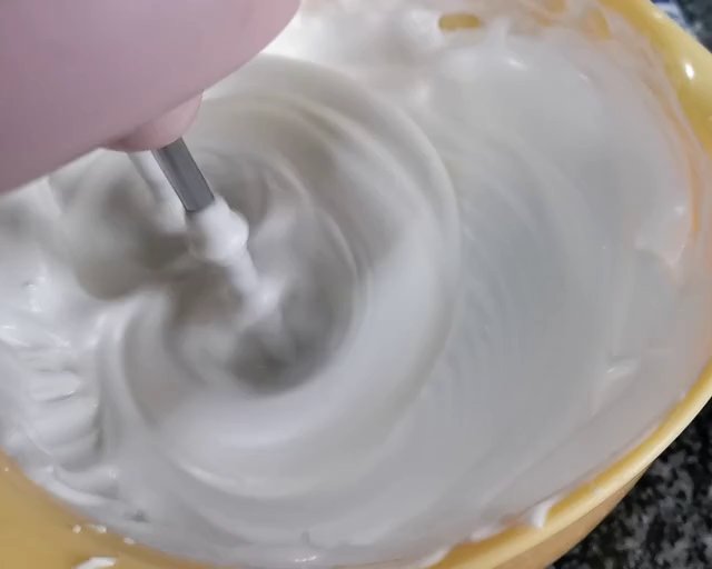雀巢鹰唛巧克力炼奶浓情巧克力奶油蛋糕的做法 步骤33