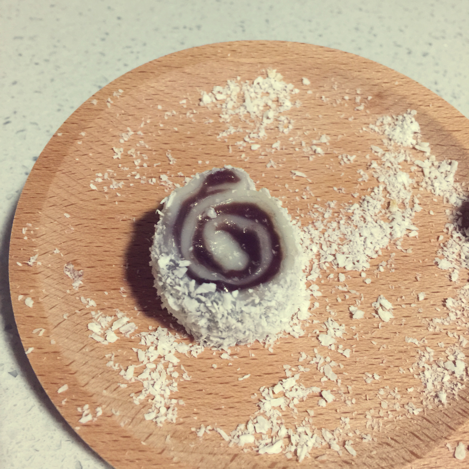 椰蓉红豆麻薯卷