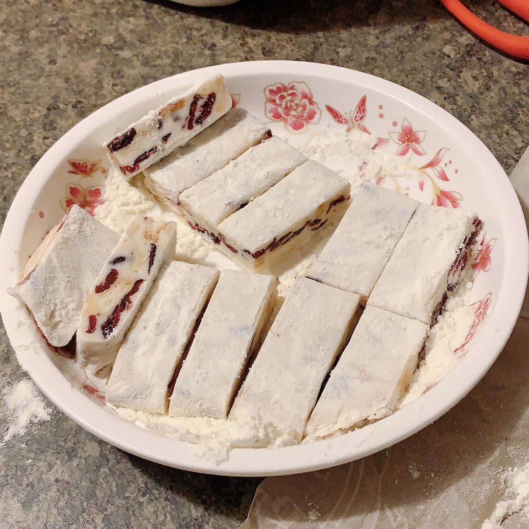 新手零失败雪花酥/牛轧糖！不甜腻！软硬适中！（内含不糊锅秘诀）